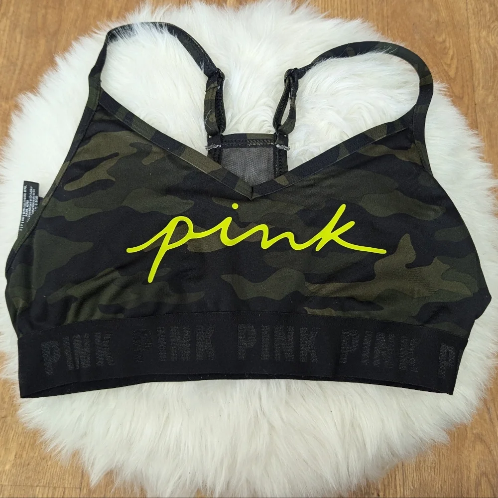 PINK Victoria's Secret Active Ultimate Lightly Lined Sports Bra Camo - Picture 1 of 1